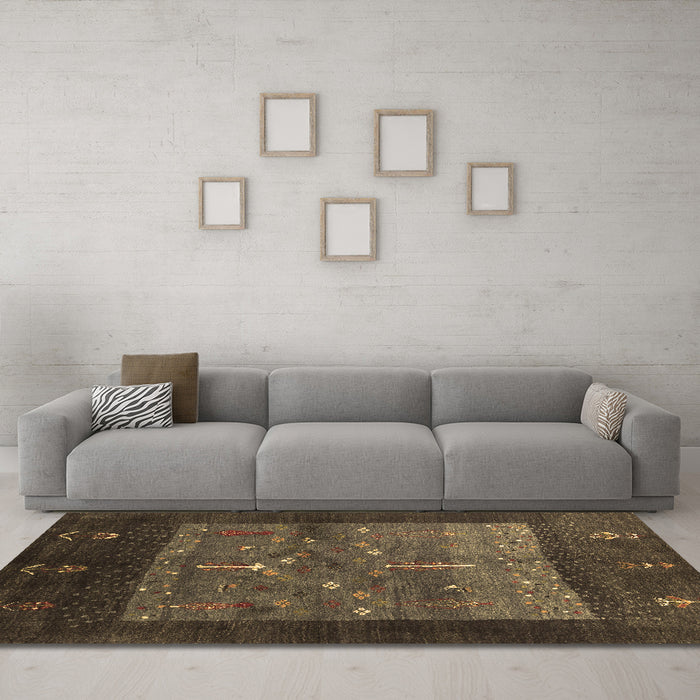 Machine Washable Abstract Brown Contemporary Rug in a Living Room,, wshcon2849brn