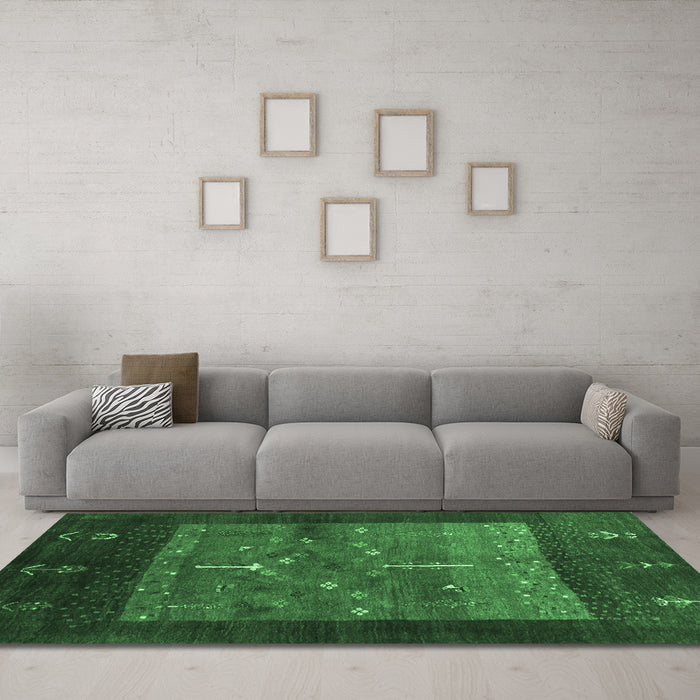 Machine Washable Abstract Emerald Green Contemporary Area Rugs in a Living Room,, wshcon2849emgrn
