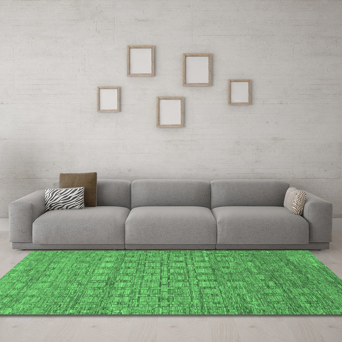 Machine Washable Abstract Emerald Green Contemporary Area Rugs in a Living Room,, wshcon284emgrn