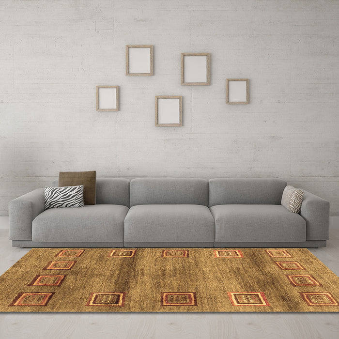 Machine Washable Abstract Brown Contemporary Rug in a Living Room,, wshcon2853brn