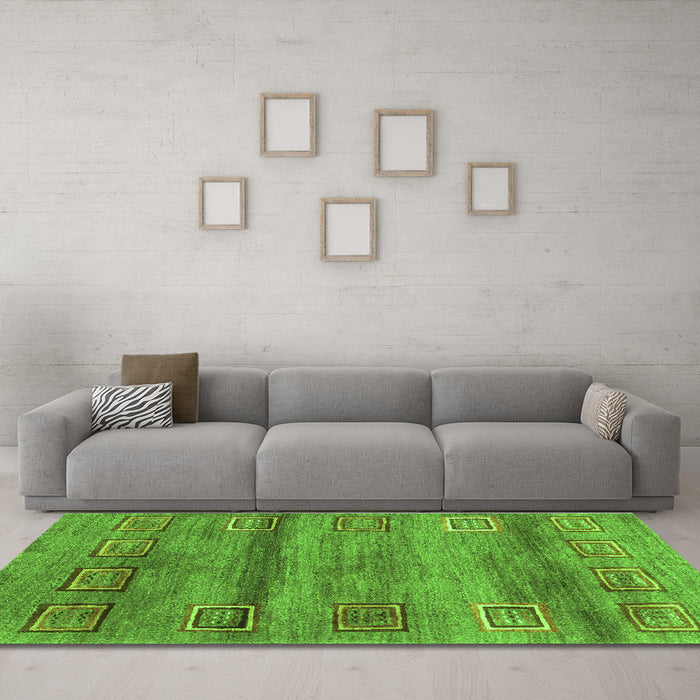 Machine Washable Abstract Green Contemporary Area Rugs in a Living Room,, wshcon2853grn