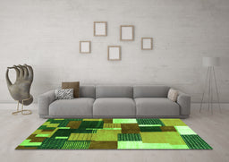 Machine Washable Abstract Green Contemporary Area Rugs in a Living Room,, wshcon2856grn