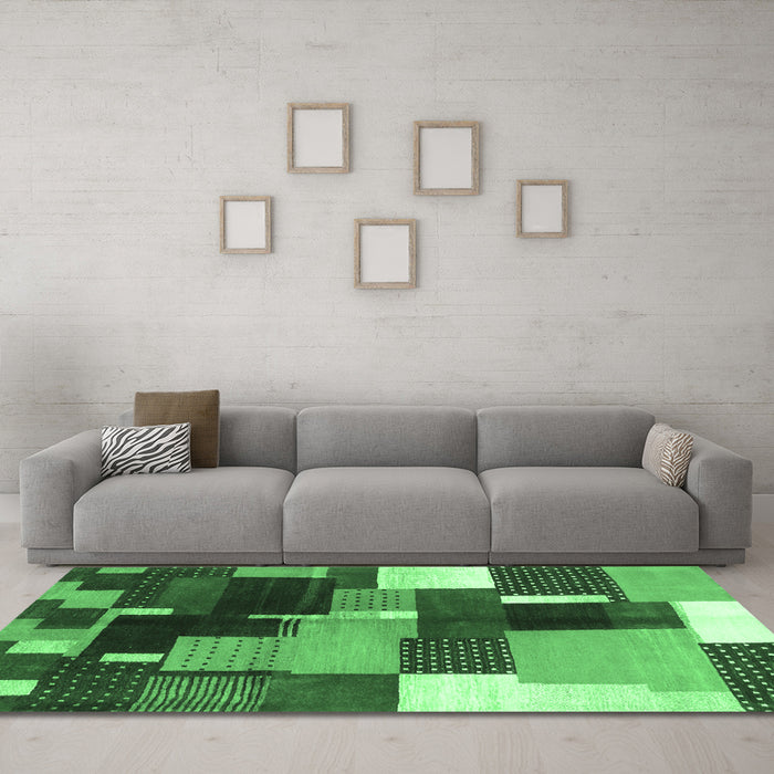 Machine Washable Abstract Emerald Green Contemporary Area Rugs in a Living Room,, wshcon2856emgrn
