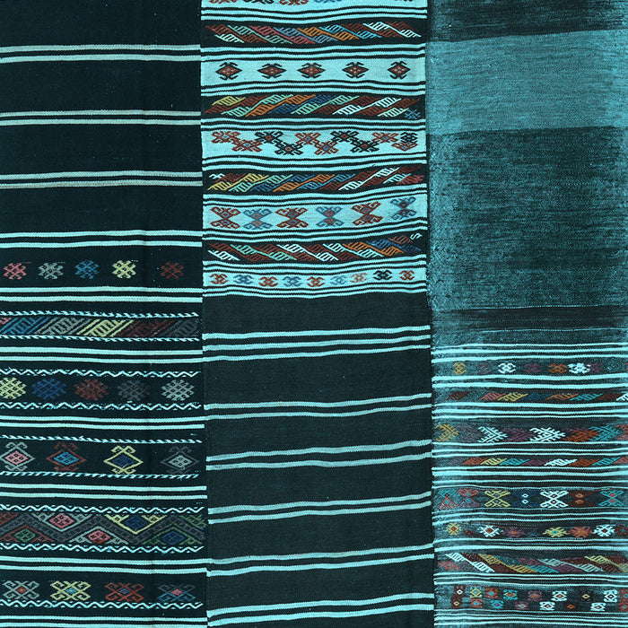 Machine Washable Patchwork Light Blue Transitional Rug, wshcon2859lblu