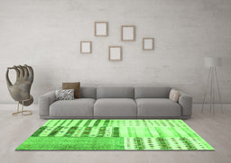 Machine Washable Patchwork Green Transitional Area Rugs in a Living Room,, wshcon2860grn