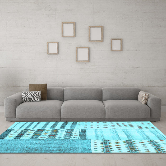 Machine Washable Patchwork Light Blue Transitional Rug in a Living Room, wshcon2860lblu