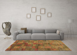 Machine Washable Abstract Brown Contemporary Rug in a Living Room,, wshcon2862brn