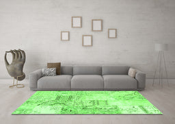Machine Washable Patchwork Green Transitional Area Rugs in a Living Room,, wshcon2863grn
