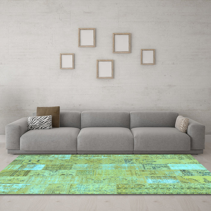 Machine Washable Patchwork Light Blue Transitional Rug in a Living Room, wshcon2865lblu