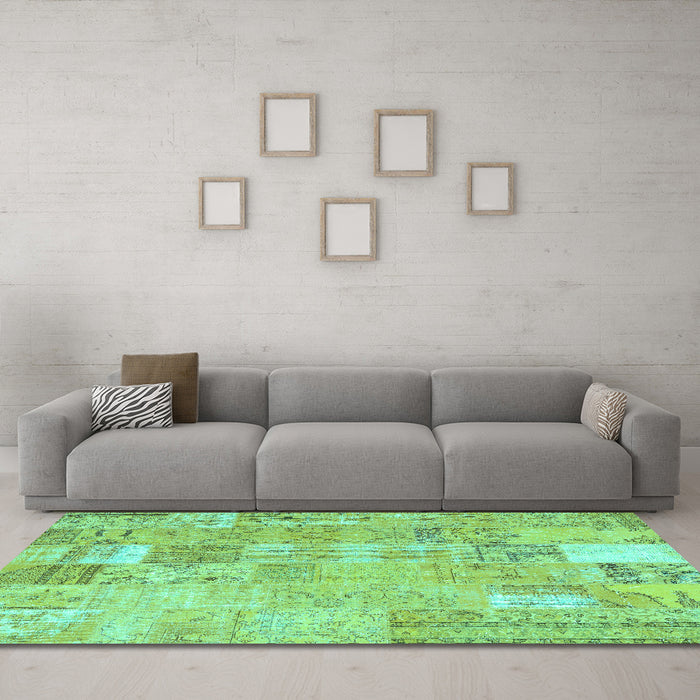Machine Washable Patchwork Turquoise Transitional Area Rugs in a Living Room,, wshcon2865turq