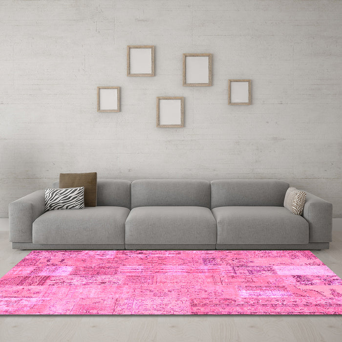 Machine Washable Patchwork Pink Transitional Rug in a Living Room, wshcon2865pnk