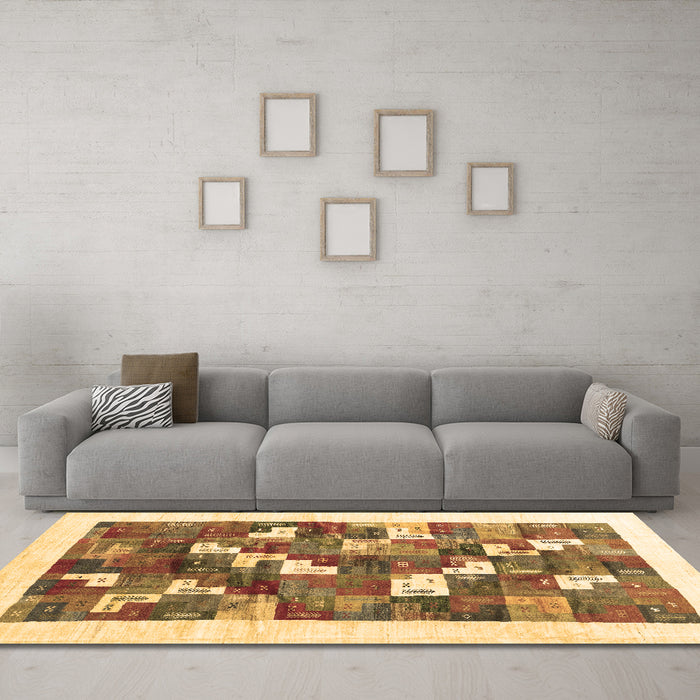 Machine Washable Solid Brown Modern Rug in a Living Room,, wshcon2866brn