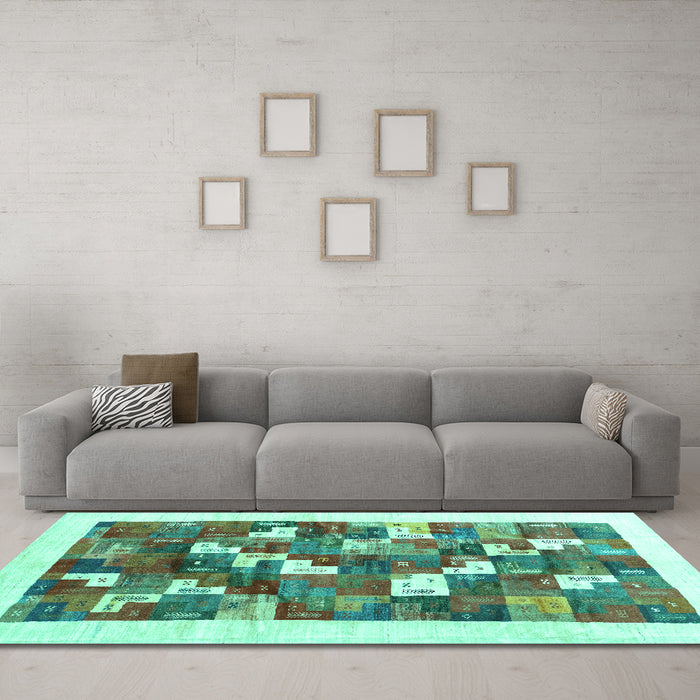 Machine Washable Solid Turquoise Modern Area Rugs in a Living Room,, wshcon2866turq