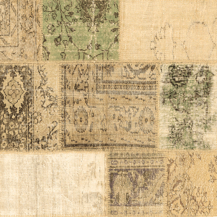 Square Patchwork Brown Transitional Rug, con2868brn