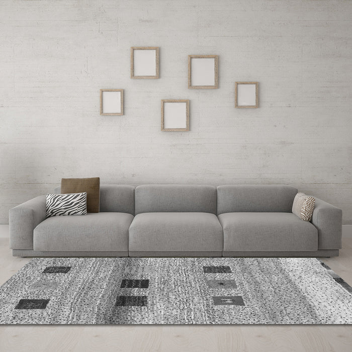 Machine Washable Abstract Gray Contemporary Rug in a Living Room,, wshcon2873gry