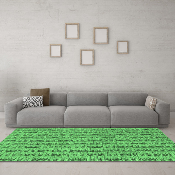 Machine Washable Abstract Emerald Green Contemporary Area Rugs in a Living Room,, wshcon287emgrn