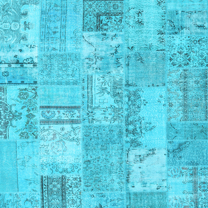 Square Patchwork Light Blue Transitional Rug, con2880lblu