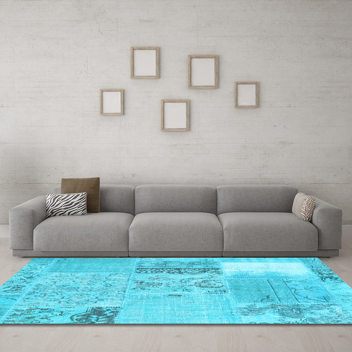 Machine Washable Patchwork Light Blue Transitional Rug in a Living Room, wshcon2881lblu