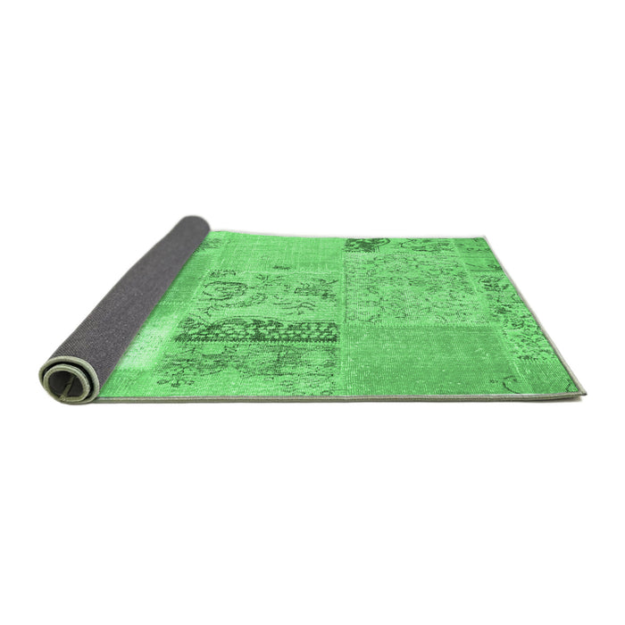 Sideview of Patchwork Emerald Green Transitional Rug, con2881emgrn