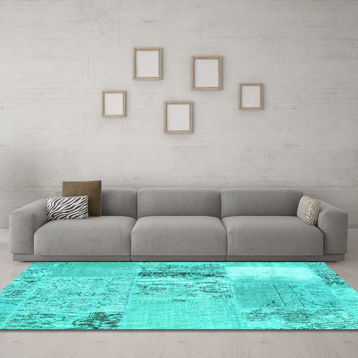 Machine Washable Patchwork Turquoise Transitional Area Rugs in a Living Room,, wshcon2881turq