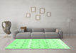 Machine Washable Solid Emerald Green Modern Area Rugs in a Living Room,, wshcon2882emgrn