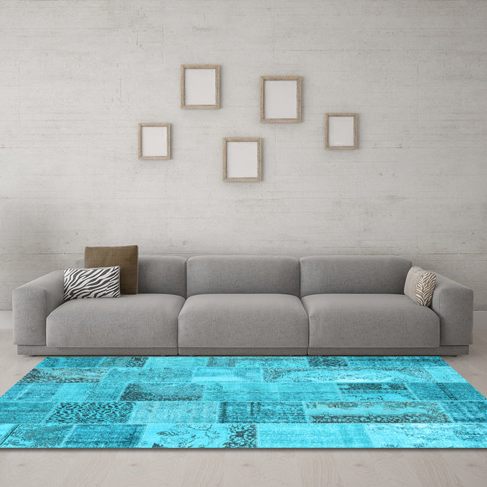 Machine Washable Patchwork Light Blue Transitional Rug in a Living Room, wshcon2885lblu