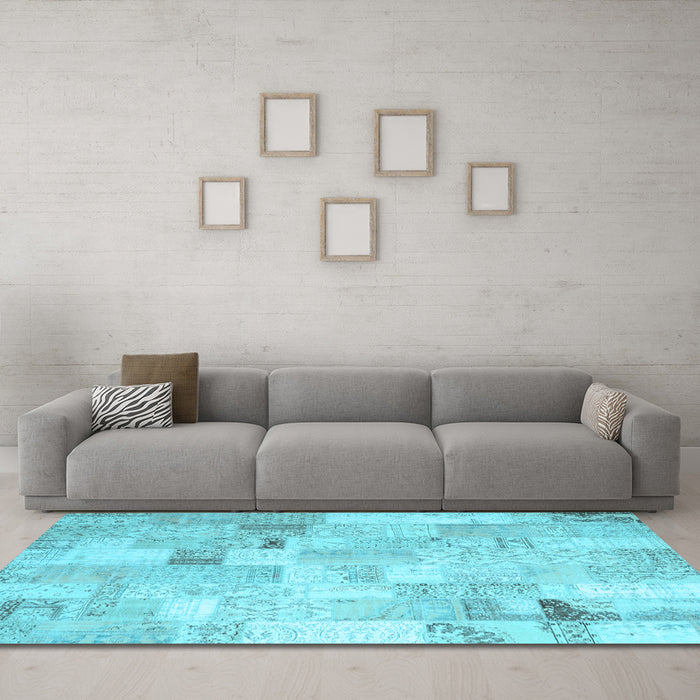 Machine Washable Patchwork Light Blue Transitional Rug in a Living Room, wshcon2887lblu