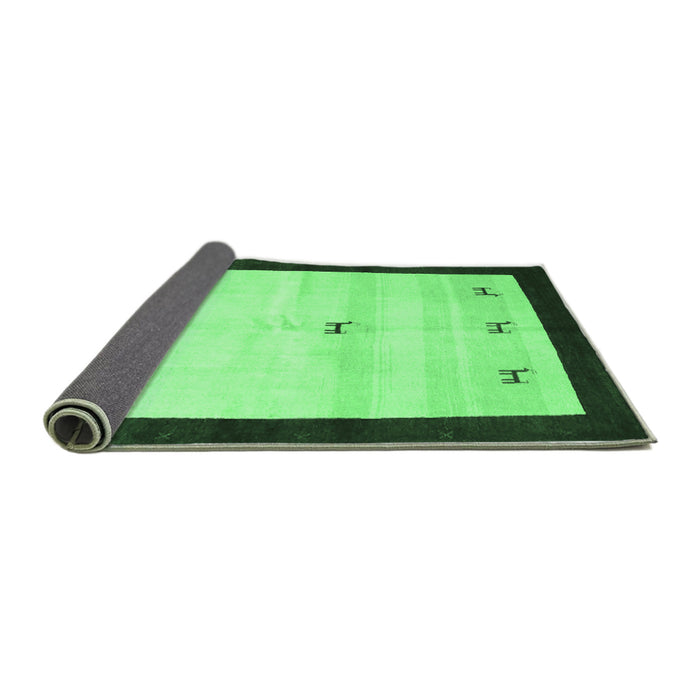 Sideview of Solid Emerald Green Modern Rug, con2888emgrn