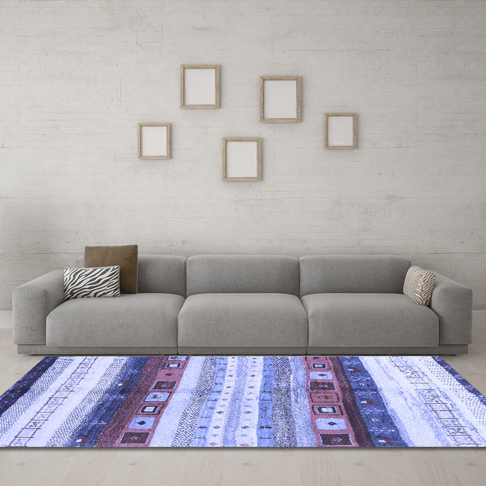 Machine Washable Abstract Blue Contemporary Rug in a Living Room, wshcon2893blu