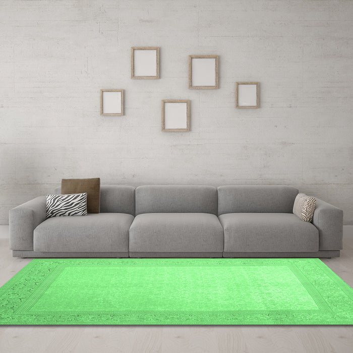 Machine Washable Abstract Emerald Green Contemporary Area Rugs in a Living Room,, wshcon289emgrn
