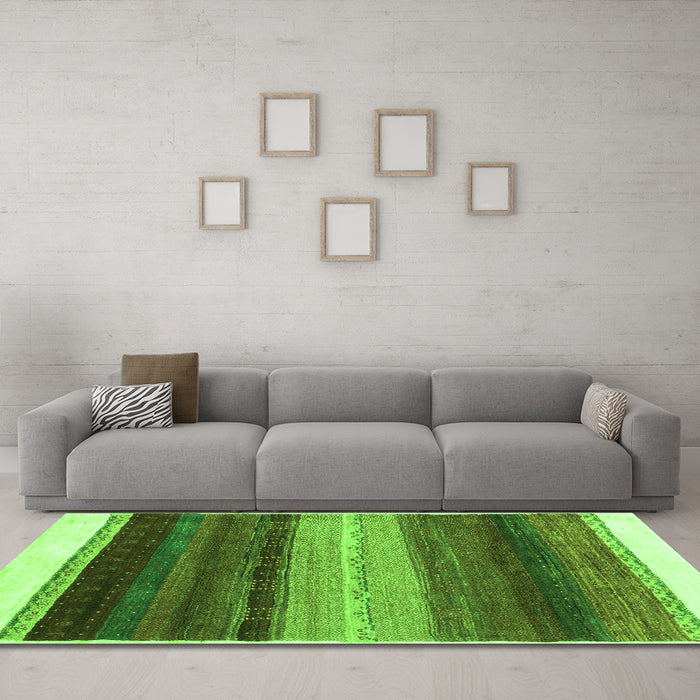 Machine Washable Abstract Green Contemporary Area Rugs in a Living Room,, wshcon2900grn