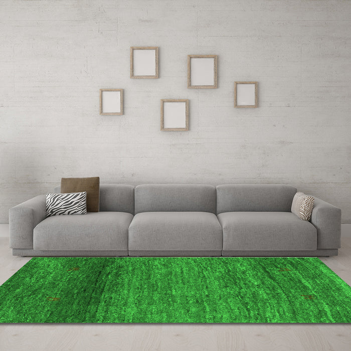 Machine Washable Abstract Green Contemporary Area Rugs in a Living Room,, wshcon2902grn