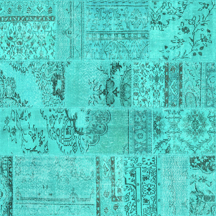 Square Patchwork Turquoise Transitional Rug, con2906turq