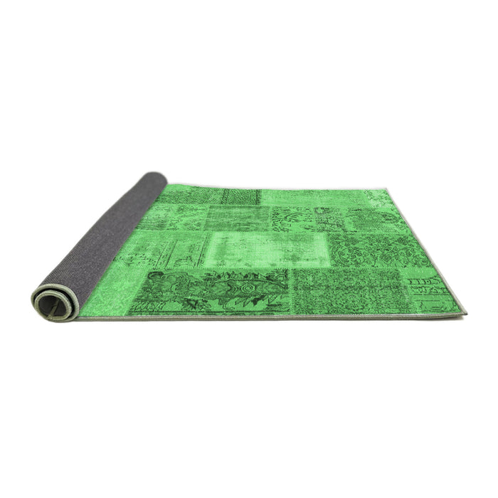 Sideview of Patchwork Emerald Green Transitional Rug, con2907emgrn