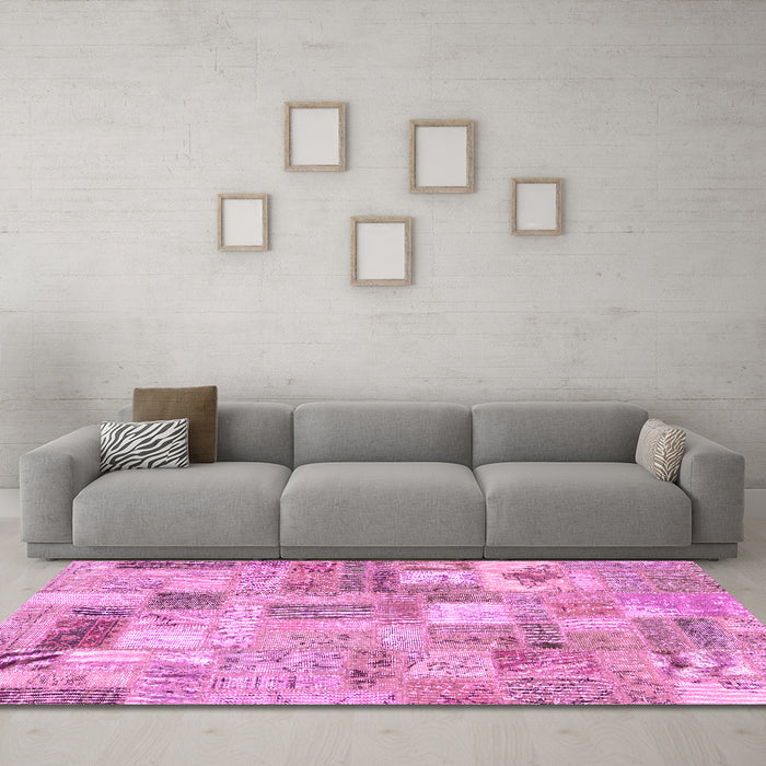Machine Washable Patchwork Pink Transitional Rug in a Living Room, wshcon2908pnk