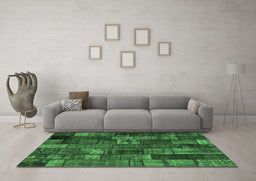 Machine Washable Patchwork Emerald Green Transitional Area Rugs in a Living Room,, wshcon2909emgrn