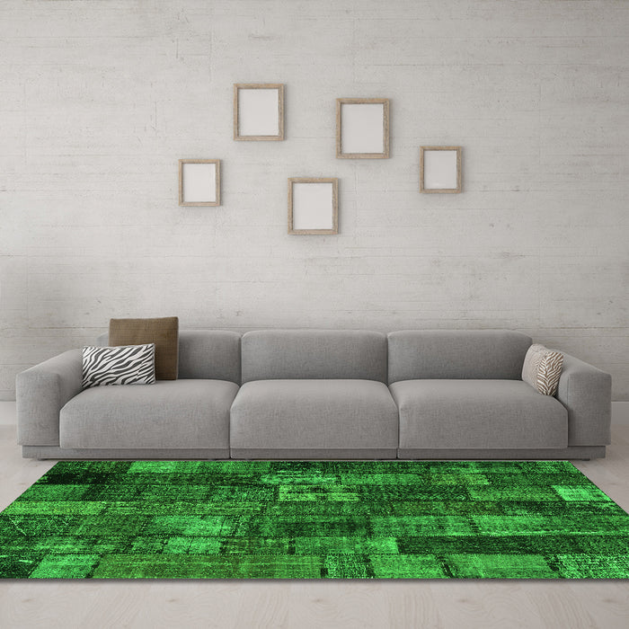 Machine Washable Patchwork Green Transitional Area Rugs in a Living Room,, wshcon2909grn