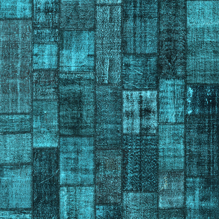 Machine Washable Patchwork Light Blue Transitional Rug, wshcon2909lblu