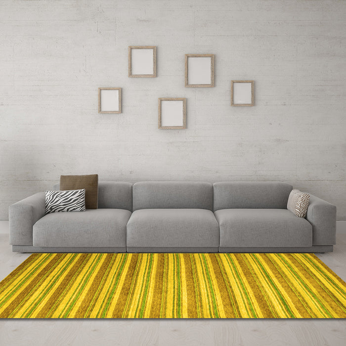 Machine Washable Abstract Yellow Contemporary Rug in a Living Room, wshcon290yw