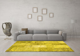 Machine Washable Patchwork Yellow Transitional Rug in a Living Room, wshcon2910yw