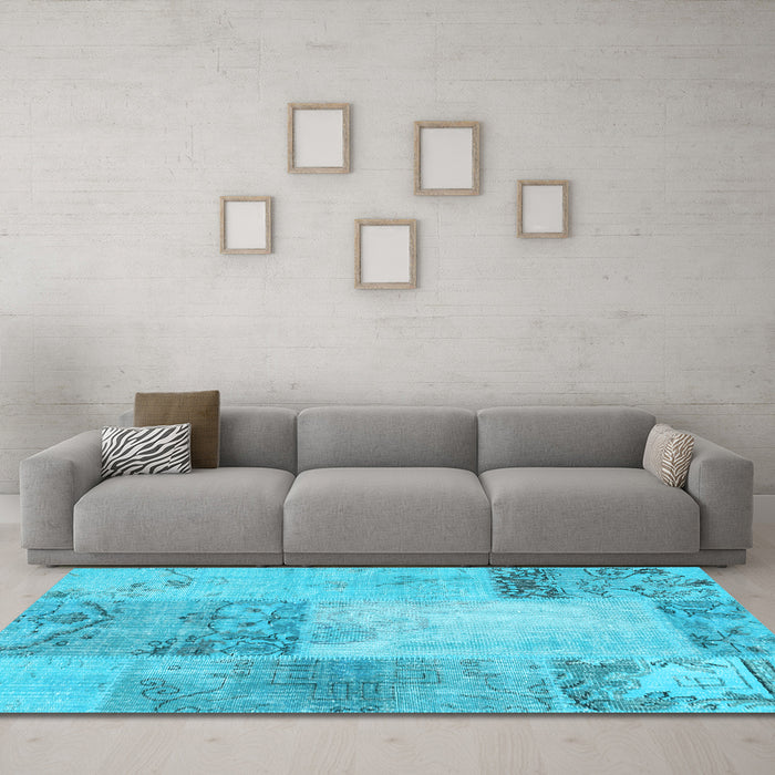 Machine Washable Patchwork Light Blue Transitional Rug in a Living Room, wshcon2911lblu
