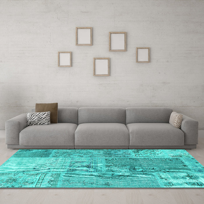 Machine Washable Patchwork Turquoise Transitional Area Rugs in a Living Room,, wshcon2912turq
