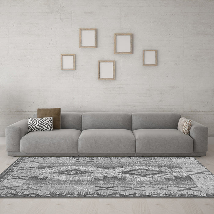 Machine Washable Abstract Gray Contemporary Rug in a Living Room,, wshcon2915gry