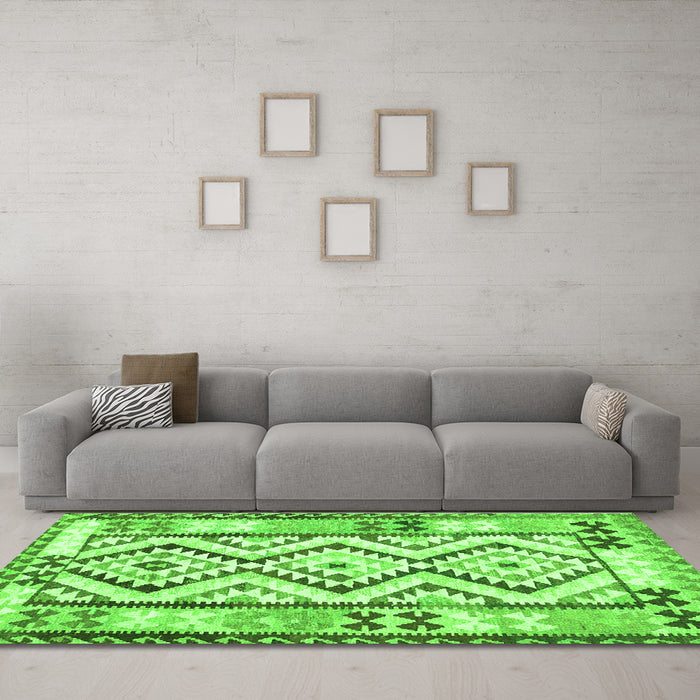 Machine Washable Southwestern Green Country Area Rugs in a Living Room,, wshcon2920grn