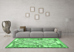 Machine Washable Southwestern Emerald Green Country Area Rugs in a Living Room,, wshcon2920emgrn