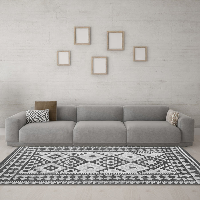 Machine Washable Southwestern Gray Country Rug in a Living Room,, wshcon2921gry