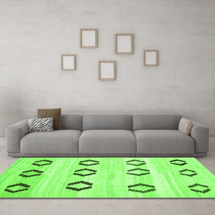 Machine Washable Southwestern Green Country Area Rugs in a Living Room,, wshcon2922grn