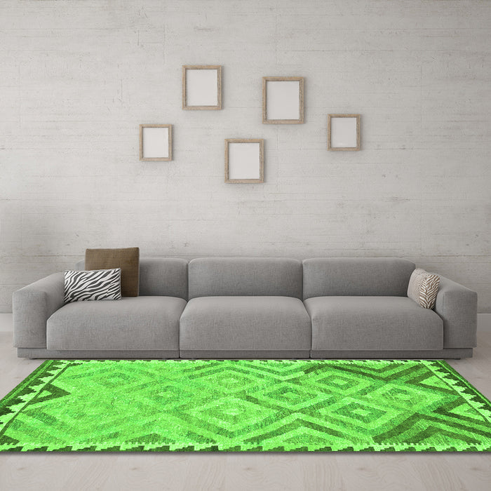 Machine Washable Southwestern Green Country Area Rugs in a Living Room,, wshcon2924grn