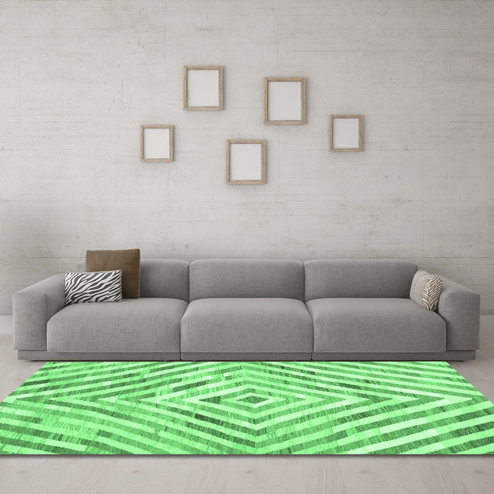 Machine Washable Southwestern Emerald Green Country Area Rugs in a Living Room,, wshcon2925emgrn