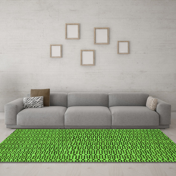 Machine Washable Abstract Green Contemporary Area Rugs in a Living Room,, wshcon292grn
